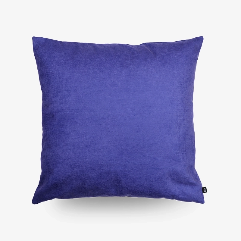 Poduszka dekoracyjna 60x60 jasno niebieska - kolekcja Ettore | DAVIS HOME Poduszka dekoracyjna 60x60 jasno niebieska - kolekcja Ettore | DAVIS HOME
