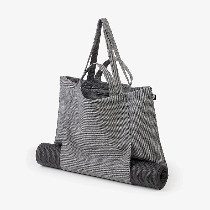 Torba shopper CALMA czarno-biała – kontrast, równowaga, ponadczasowy styl